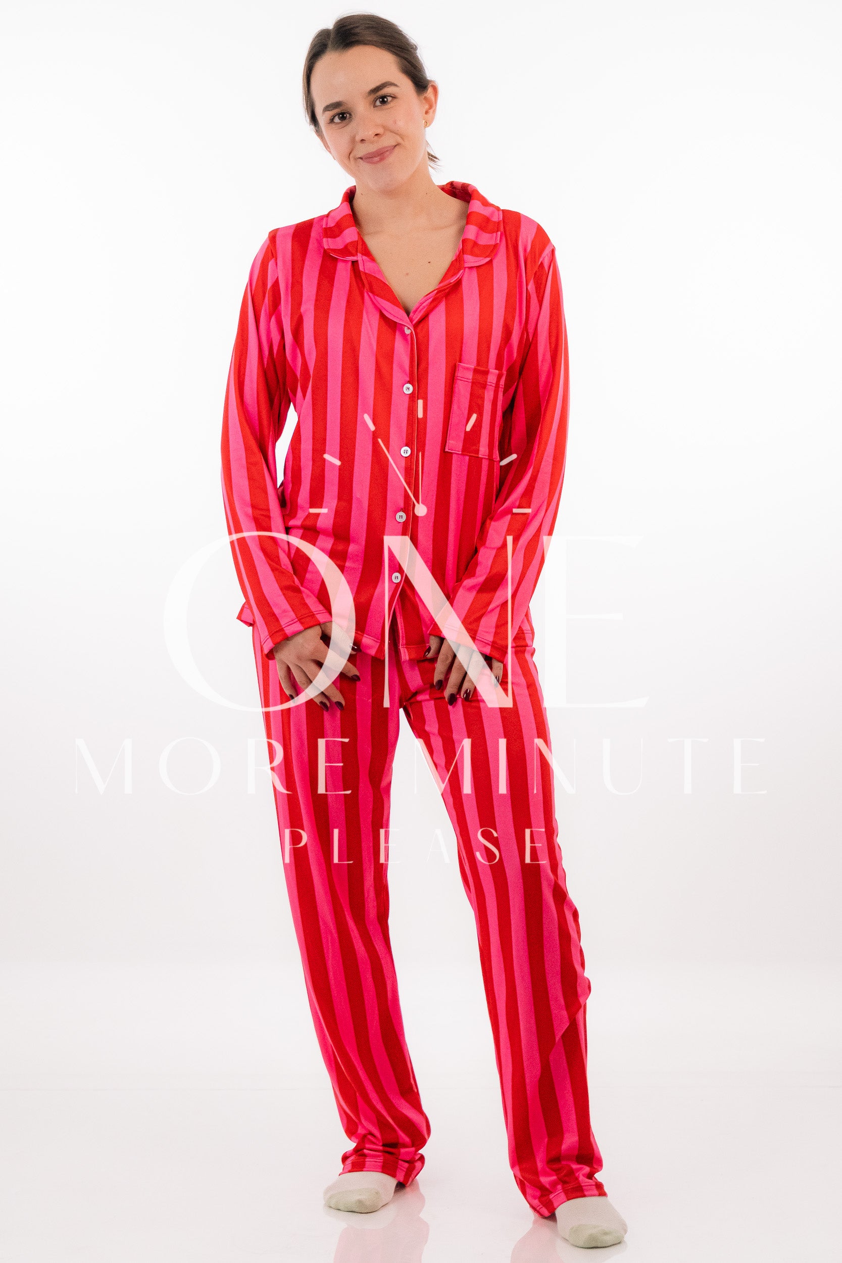 Pijama Dama - Pantalón / Manga larga botón - Rayas rojo rosa