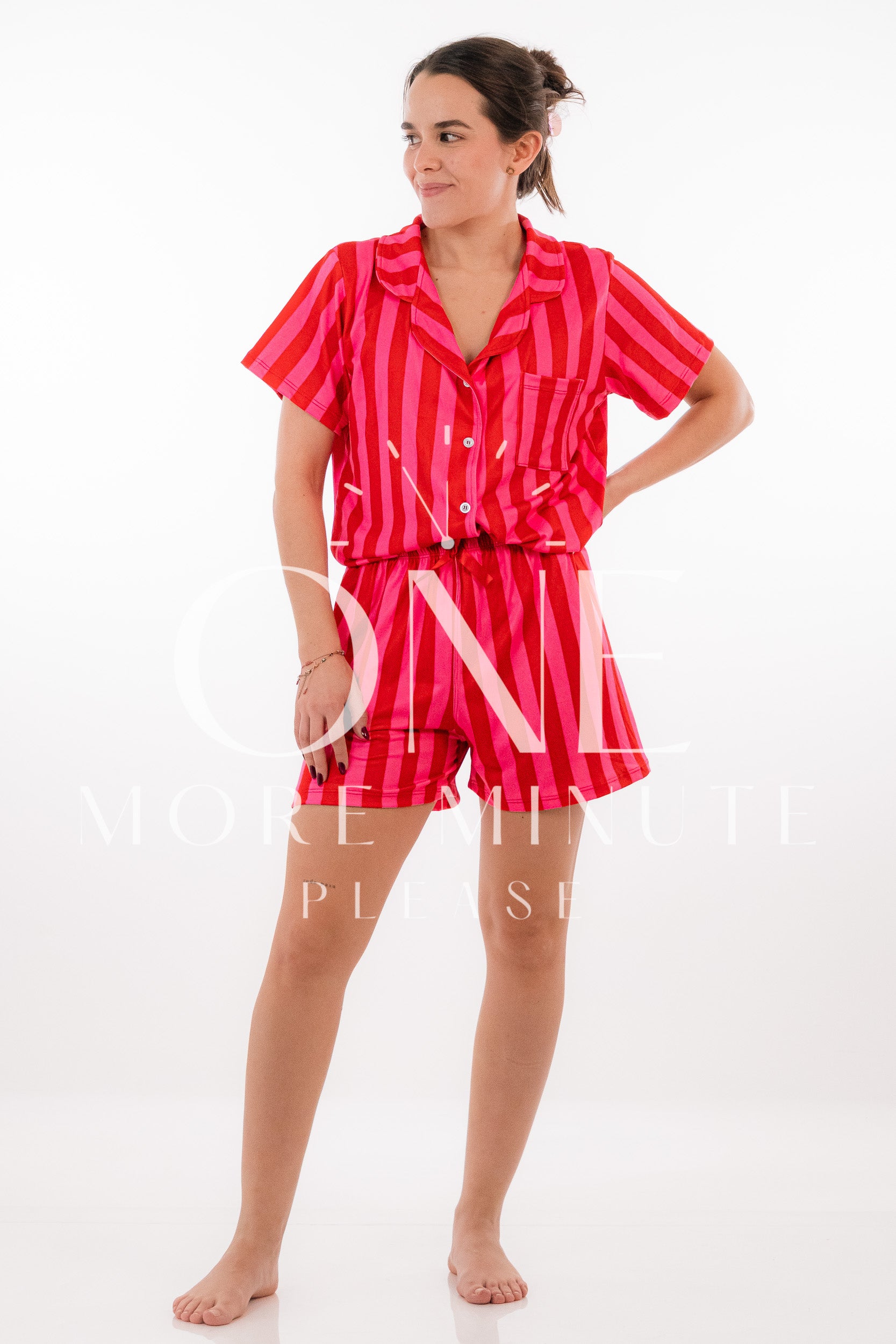 Pijama Dama - Short / Manga corta botón - Rayas rojo con rosa